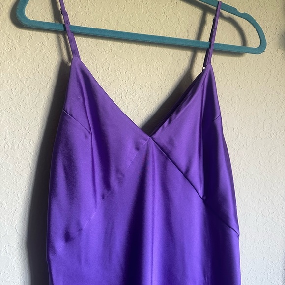 Vibrant Purple Satin Dress - Picture 4 of 7